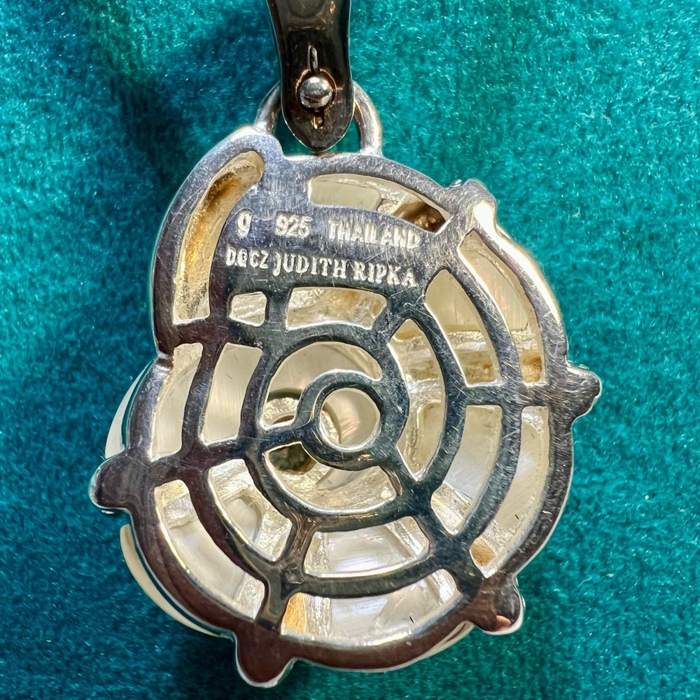 Judith Ripka necklace SS MOP Conch shell/CZ pendant/Milor 925 chain 16” - Picture 5 of 13